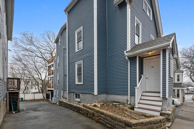 Building Photo - 60 Tudor St