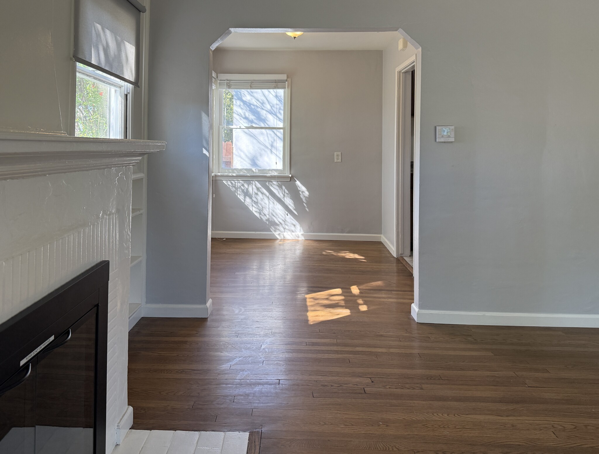 Building Photo - 11527 Albers St