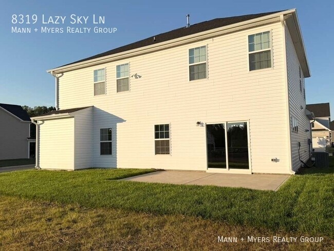Building Photo - 8319 Lazy Sky Ln