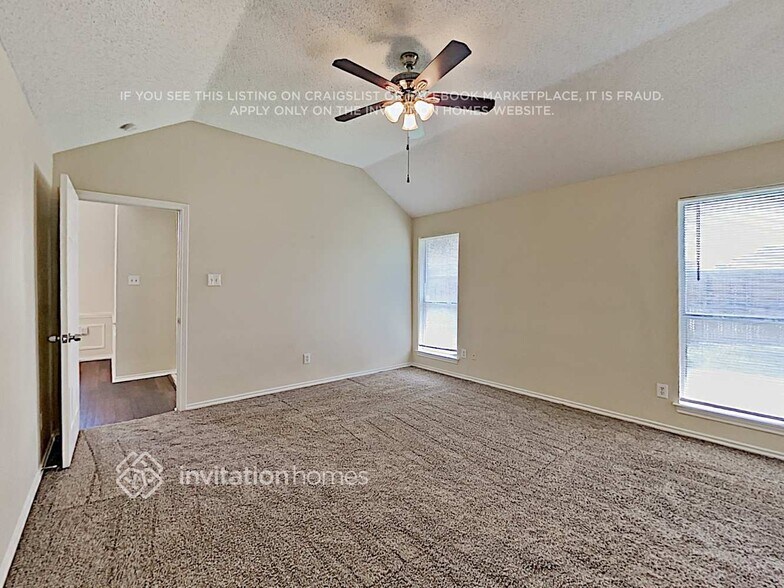 Building Photo - 7109 Oakview Ct