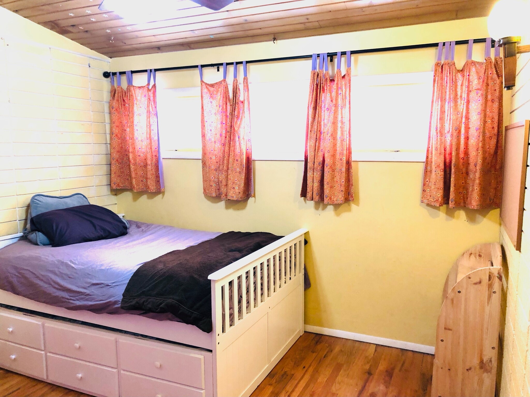 Building Photo - 923 Leyden St