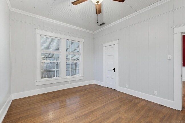 Building Photo - 1518 N 17th St