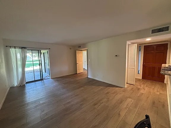 Building Photo - 9550 N 94th Plz