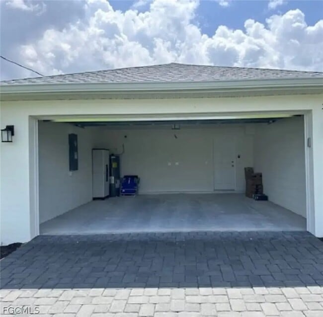 Building Photo - 2716 NW Embers Terrace