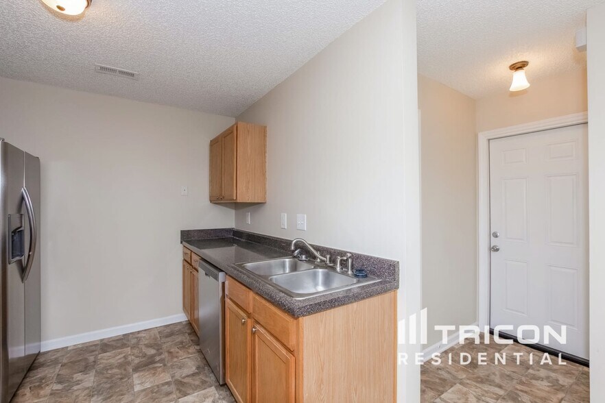 Building Photo - 8810 Michaw Ct