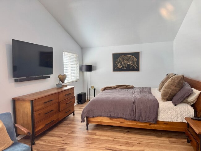 Building Photo - 4425 Sierra Springs Dr