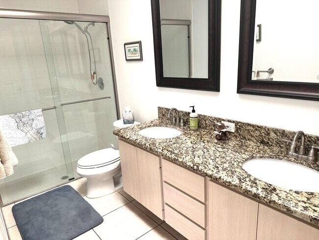 Building Photo - 4101 Water Oak Ct