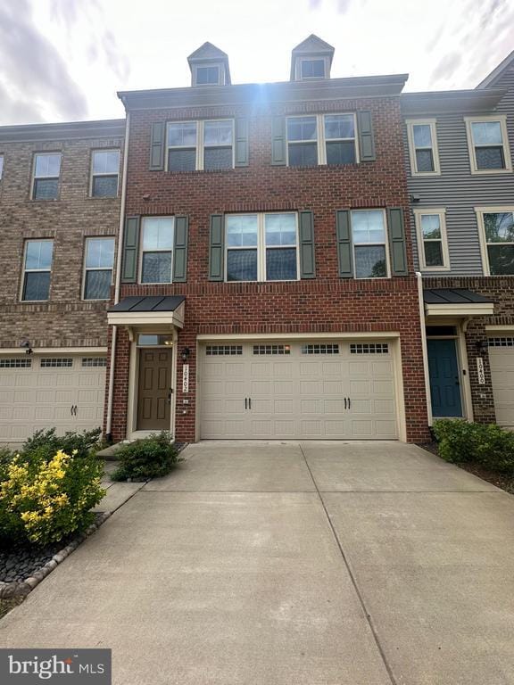Building Photo - 10402 Steeplechase Run Ln