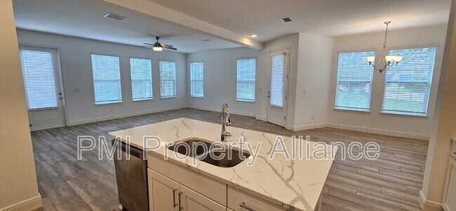 Building Photo - 2934 Rapollo Ln