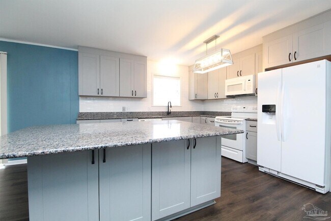 Building Photo - 1400 N D St