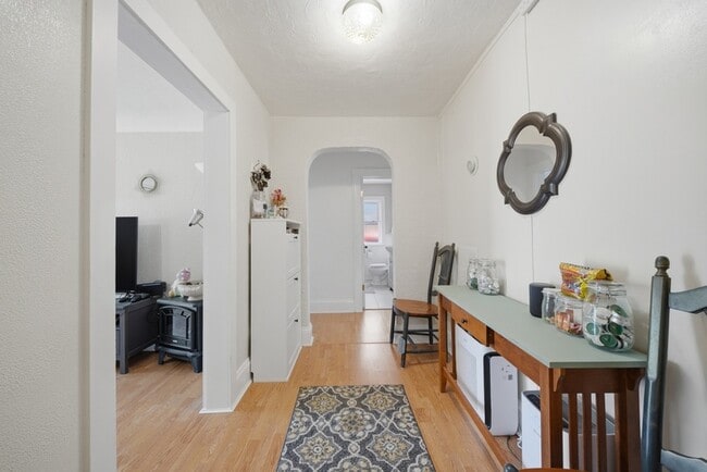 Building Photo - 3727 Henrico St