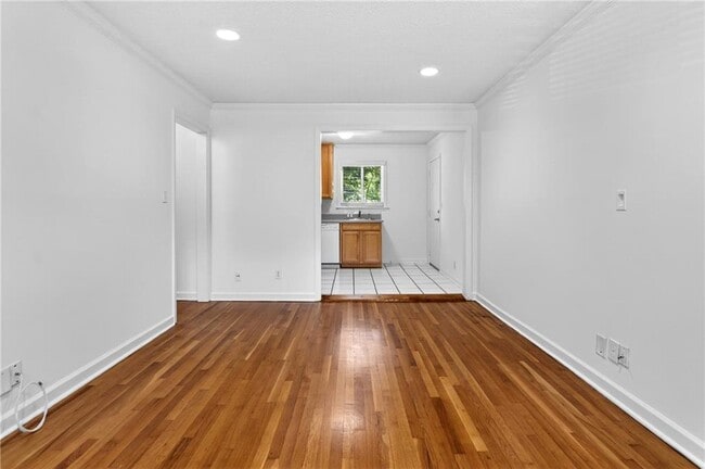 Building Photo - 255 Jefferson Pl