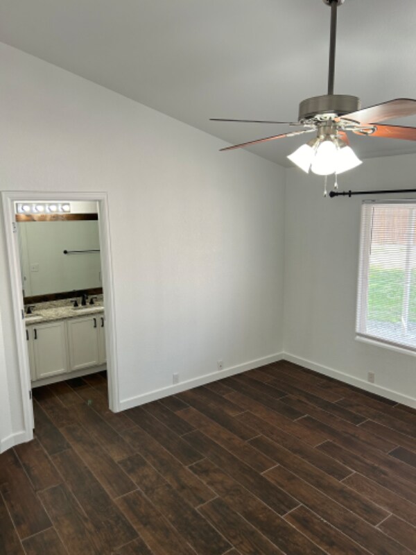 Building Photo - 6775 Summer Grace St