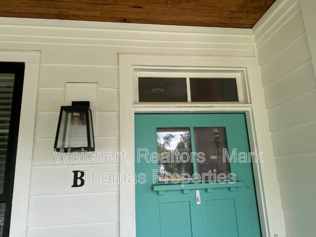 Building Photo - 2725 Duke Homestead Rd