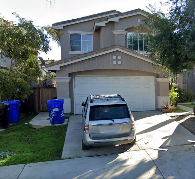 Building Photo - 3215 Glancy Dr