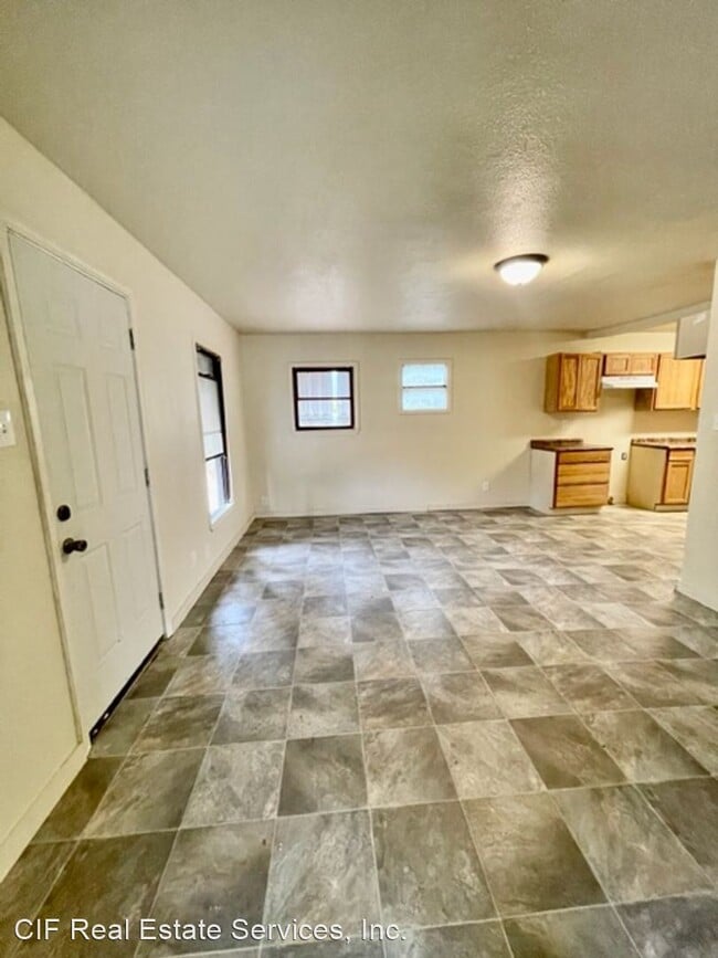 Building Photo - 3 br, 1 bath House - 3833 Rolando St