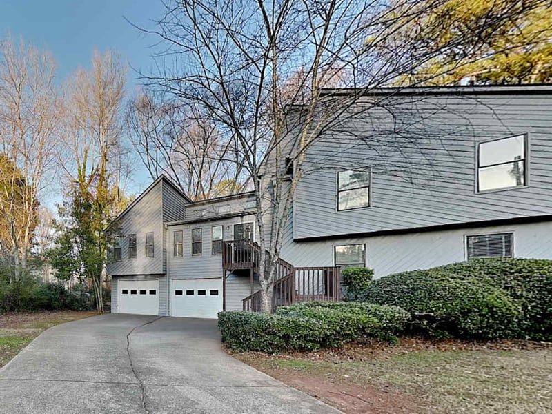 Building Photo - 2086 Arrowhead Trail