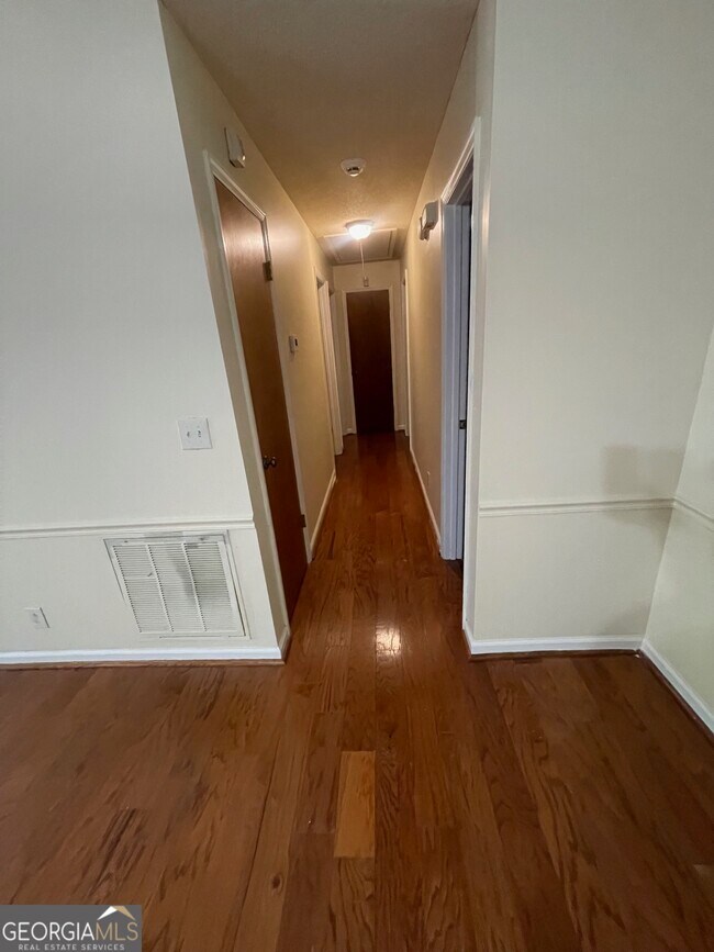 Building Photo - 1336 Abilene Trail