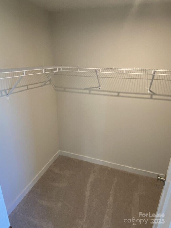 Building Photo - 10460 Dalton Woods Ct NW