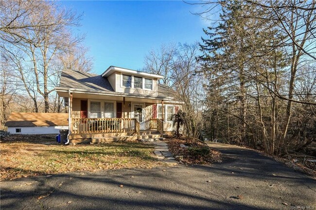 Building Photo - 64 Old Pascack Rd
