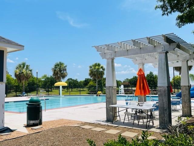 Building Photo - 13710 Saxon Cliff Ln