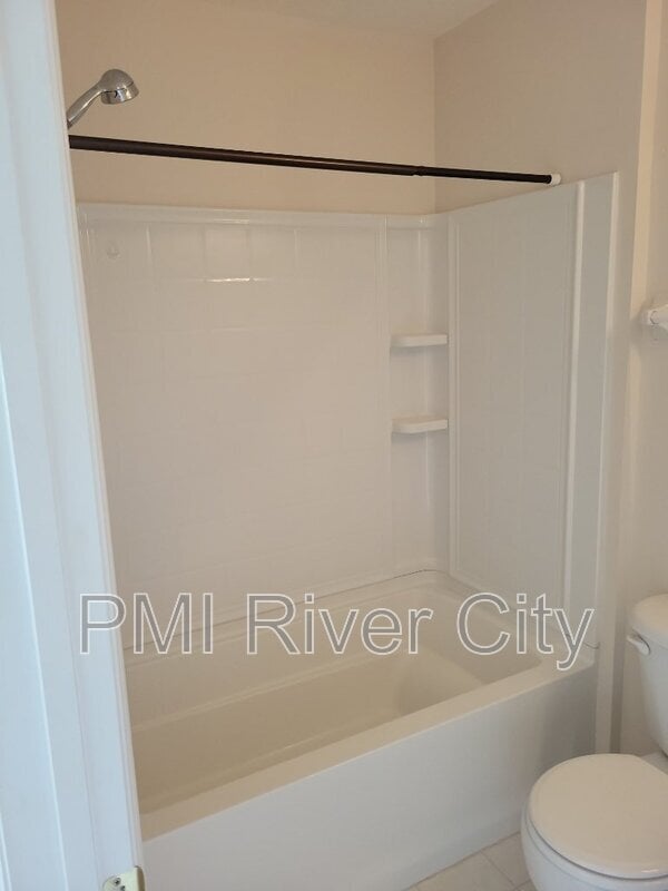 Building Photo - 14283 Big Spring St