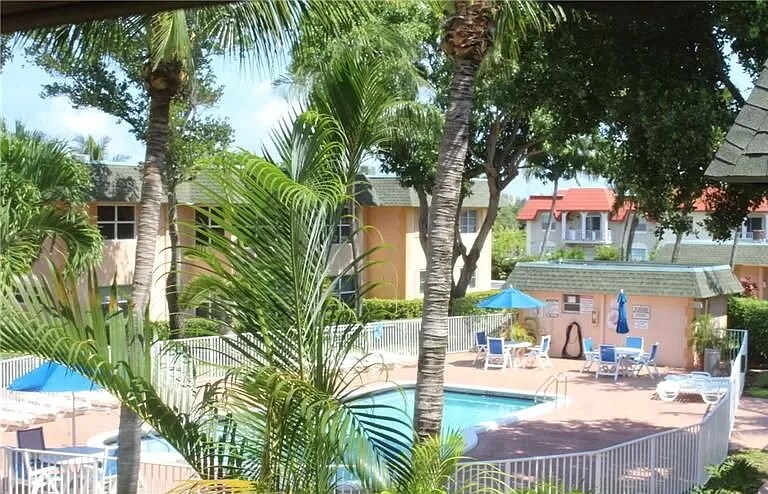 Building Photo - 760 SE 2nd Ave