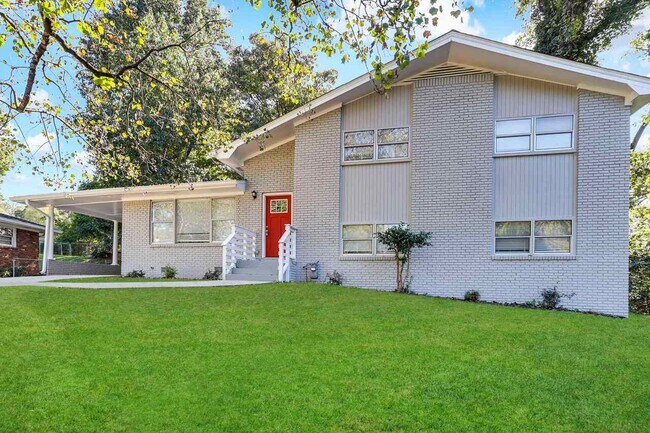 Primary Photo - 2572 Glenrock Dr