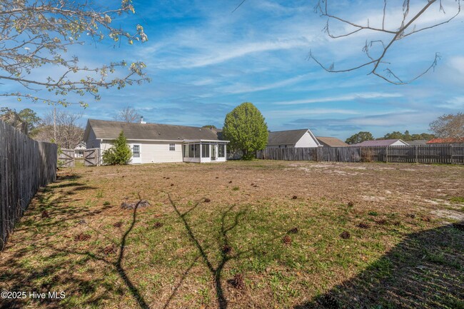 Building Photo - 112 Dayrell Dr