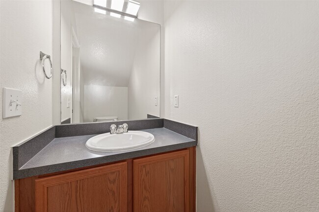 Building Photo - 18743 S Lyford Dr