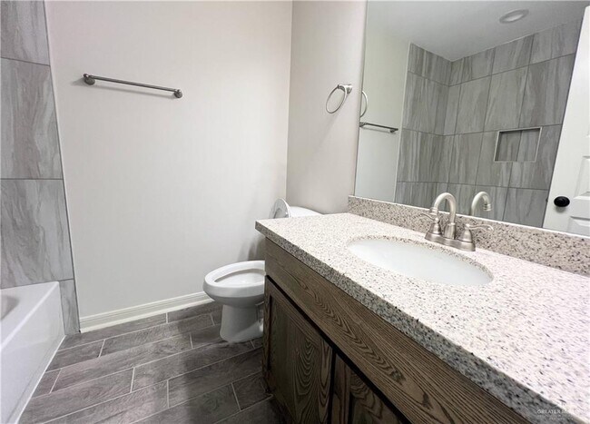 Building Photo - 3719 Westway Ct