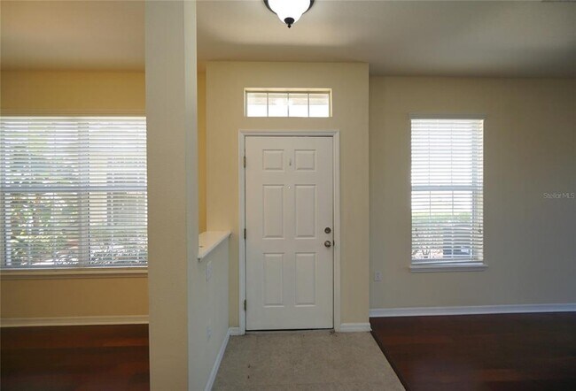 Building Photo - 7001 Interbay Blvd