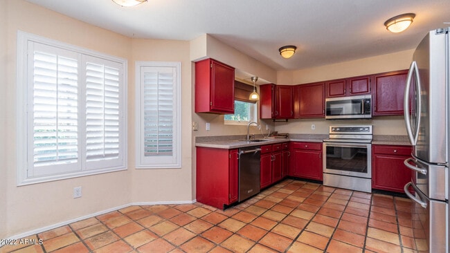 Building Photo - 3625 E Rosemonte Dr