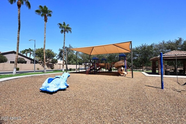 Building Photo - 14833 W Charter Oak Rd