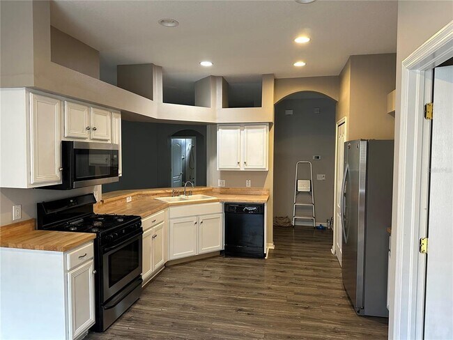 Building Photo - 6111 Gannetside Pl