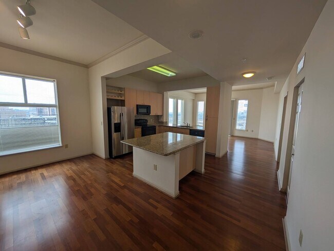 Building Photo - Stunning Galleria High-Rise on the 18th Floor
