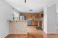 Building Photo - 9071 Loreleigh Way