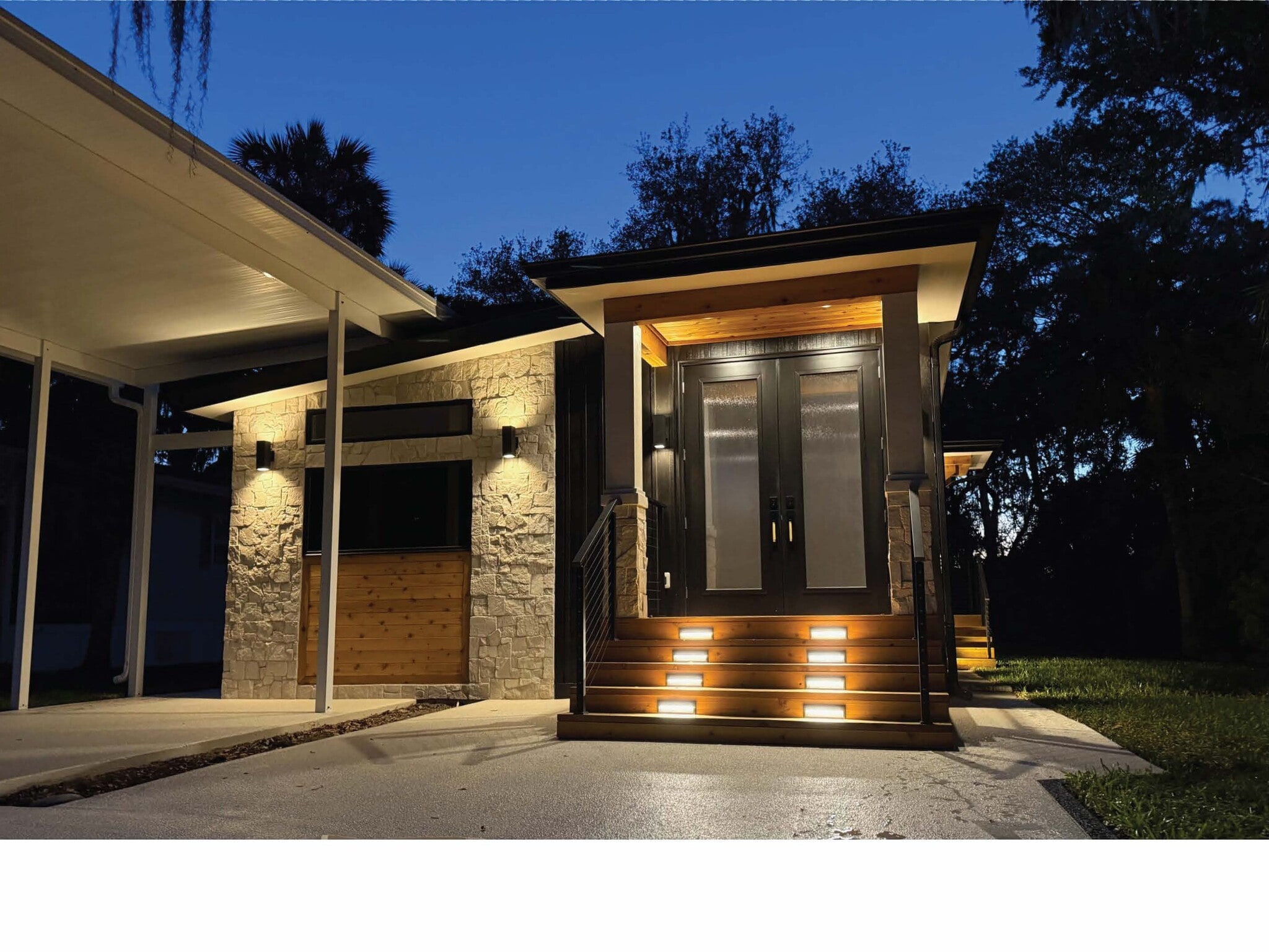 Building Photo - 507 Lake Dr