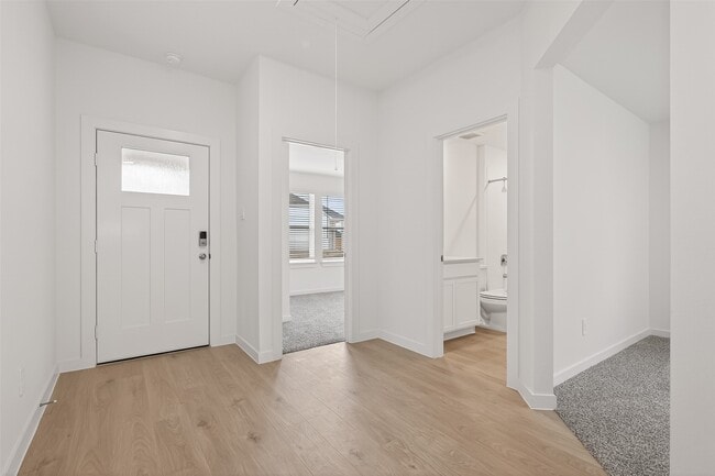 Building Photo - 3827 Langridge Dr