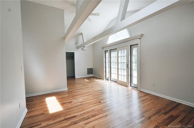 Building Photo - 1500 Redding Rd