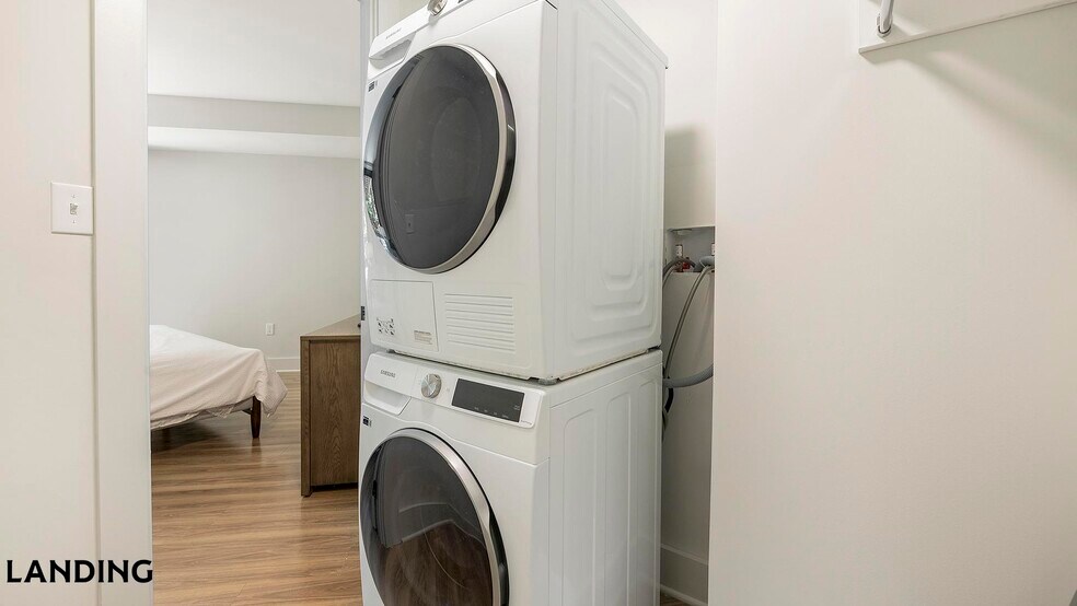 Building Photo - 1550 Clarendon Blvd