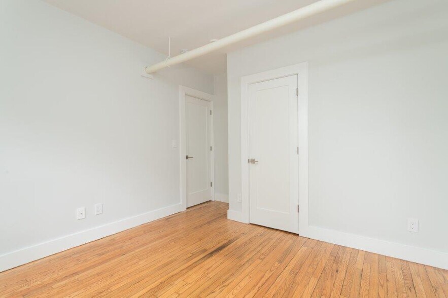 Building Photo - 115 Highland Ave