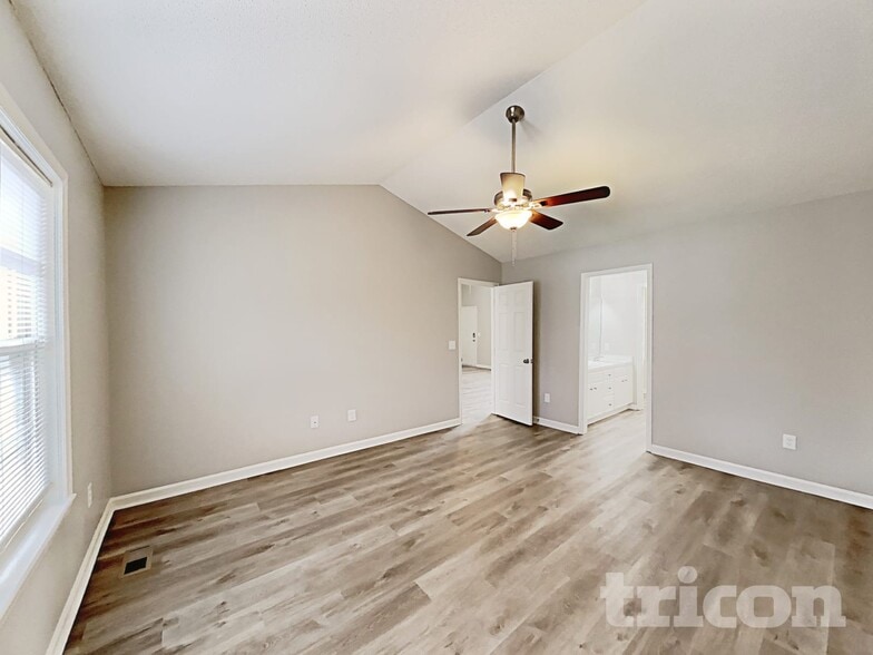 Building Photo - 603 Garrison Ave