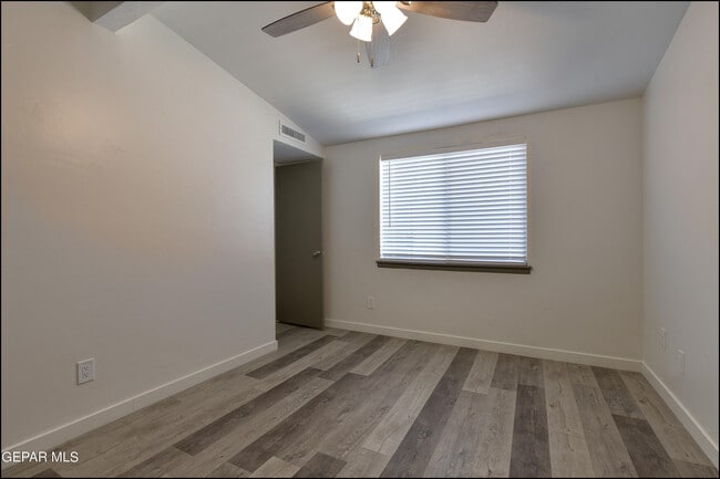 Building Photo - 7117 Alto Rey Ave