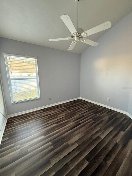 Building Photo - 5841 Dorham Pl