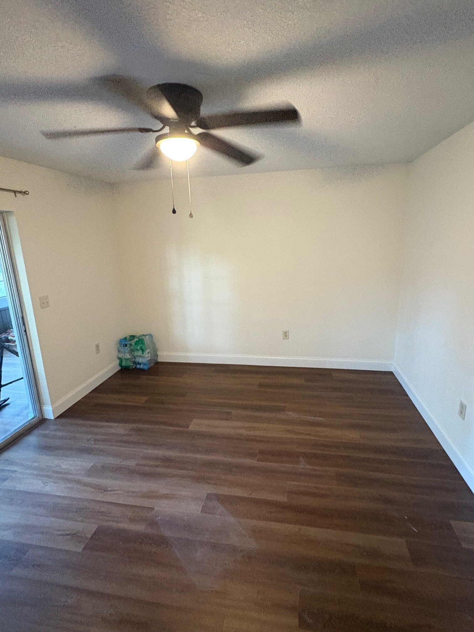 Master Bedroom - 316 E Daughtery Rd