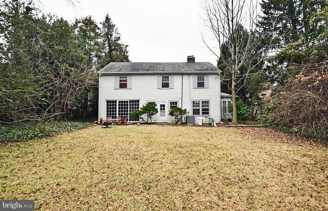 Building Photo - 4509 Ellicott St NW