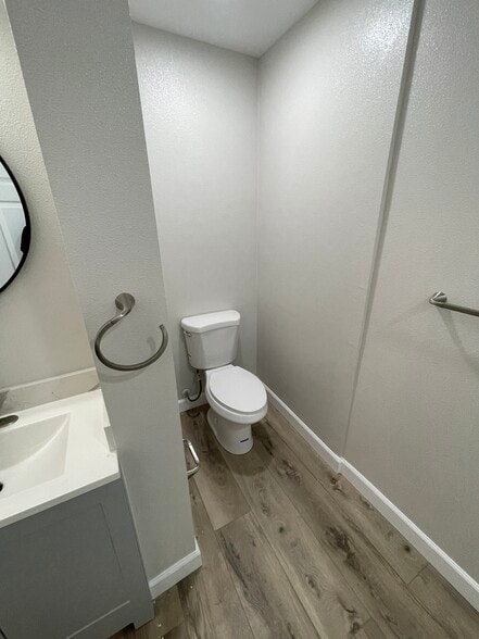 Bathroom # 1 - 1010 Cypress Ave