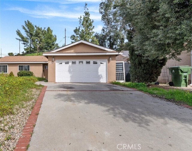 Building Photo - 9540 Debra Ave