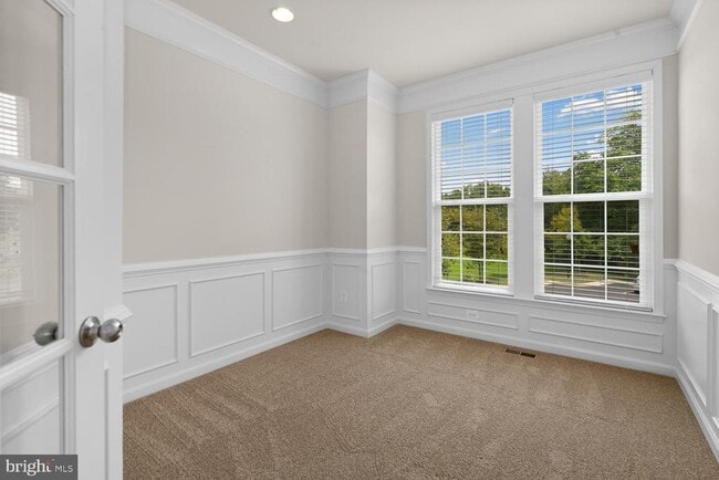 Building Photo - 22664 Amberjack Square